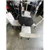 Image 1 : ROUND DINETTE TABLE AND 4 UPHOLSTERED CHAIRS