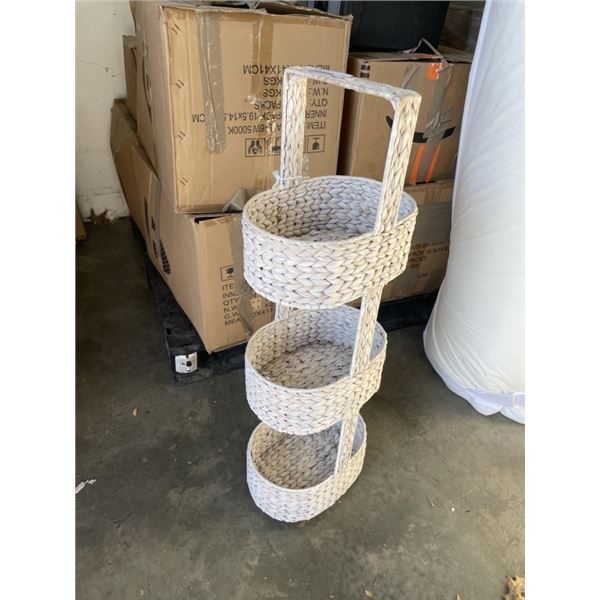 WICKER 3 TIER BASKET