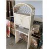Image 3 : BATHROOM OVER TOILET WICKER SHELF