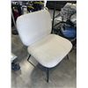 Image 2 : HOMESENSE BOUCLE CHAIR