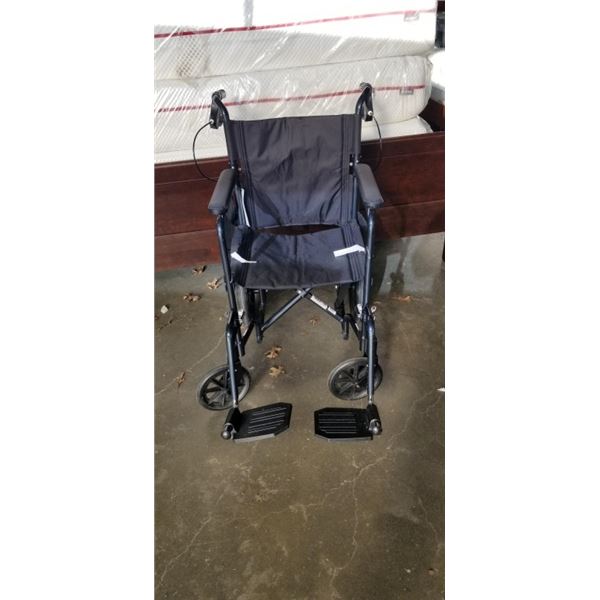 FOLDING WHEEL CHAIR