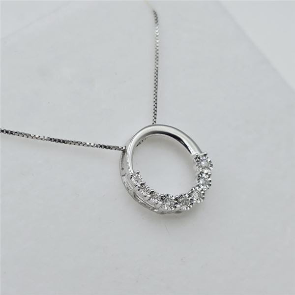 STERLING SILVER NATURAL DIAMOND (0.11CT) CIRCLE PENDANT WITH STERLING SILVER CHAIN, W/A $280.00. DIA