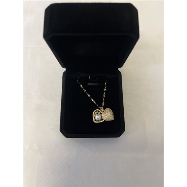 NEW 14K GOLD PLATED 20.0MM SIMIULATED DIAMOND(CZ) HEART CLUSTER NECKLACE W/ 7.0MM SYNTHETIC PEARL, A