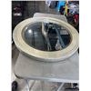 Image 2 : 32 INCH ROUND BEVELLED MIRROR