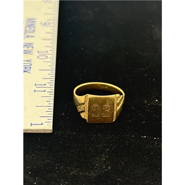 10 Kt. Gold Ring
