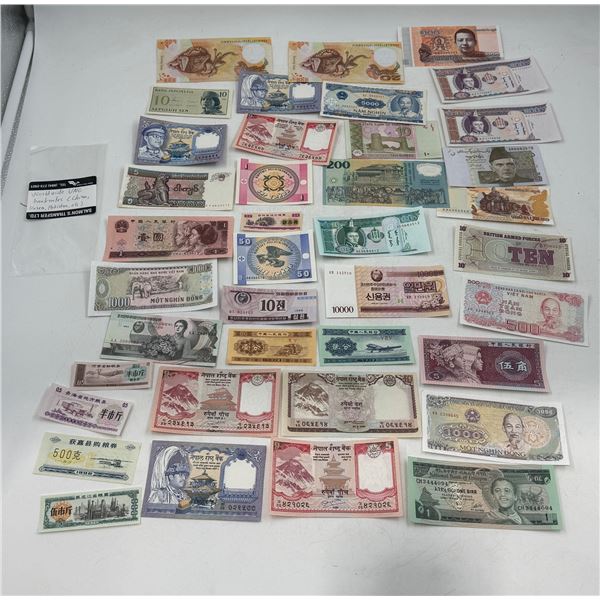 Lot of Assorted Uncirculated World Banknotes (China, Korea, Pakistan, etc.)