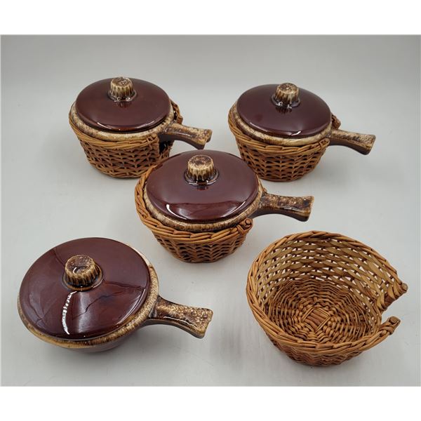 Hull Pottery USA Oven-Proof Soup Bowls w/ Lids & Wicker Baskets