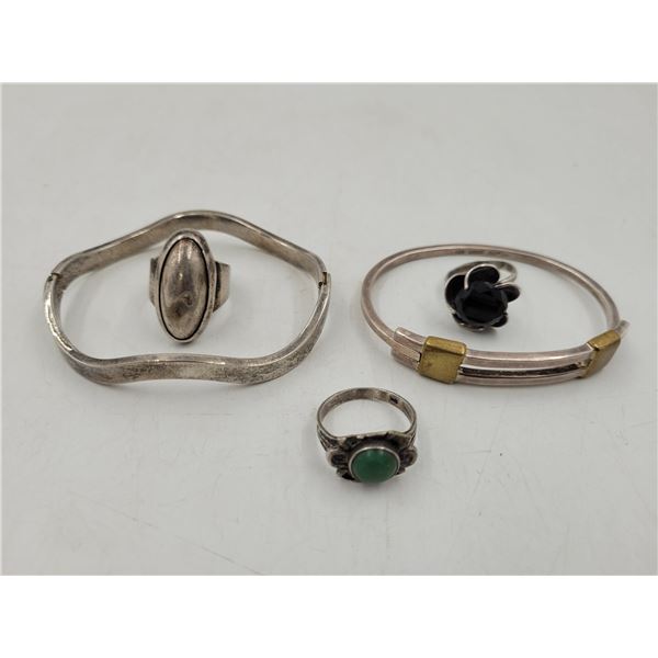 3 925 Sterling Silver Rings & 2 925 Sterling Silver Bangles (69.57g)