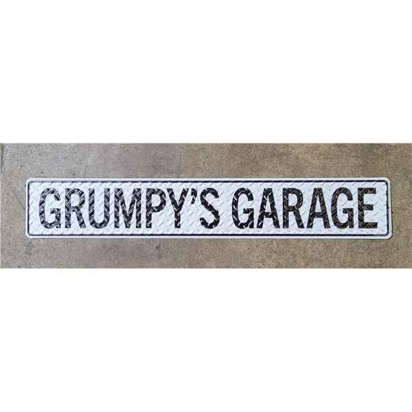 Metal Grumpy's Garage Sign