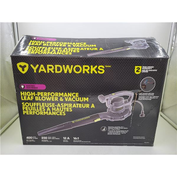 Yardworks High-Performance Leaf Blower & Vacuum