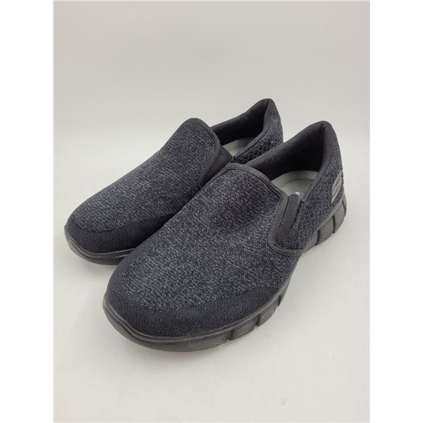 New Sketches Shoes Size 10