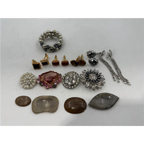 Lot of VTG Jewelry