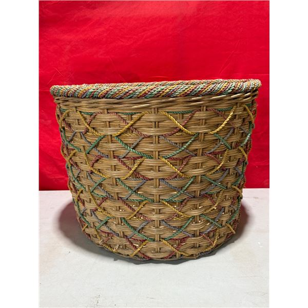 Large VTG Hand Woven Basket