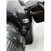 Image 3 : Nikon D60 Camera w/ Case