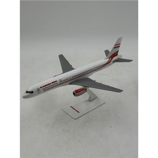 Boeing 757-200 Canada 3000 Model
