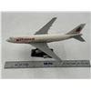 Image 4 : Boeing 747 Nationair Model