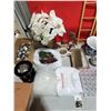 Image 3 : Variety Lot w/ Bottlecaps, Mini Disco Ball Ornaments, Lamp, Glassware, & More