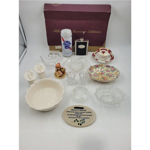 VTG Lot w/ Hammersley Co. London Dish, Vancouver Sun Newspapers, Salt/Pepper Shakers, & More