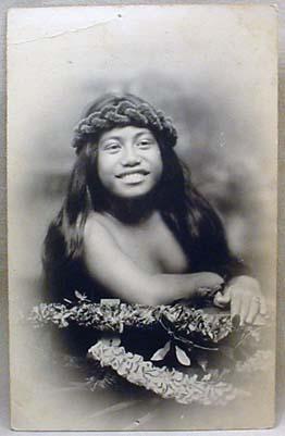 EARLY RPPC REAL PHOTO POSTCARD OF SEMI-NUDE HAWAII