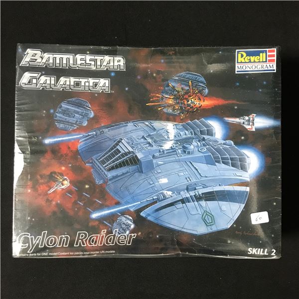 SEALED REVELL MONOGRAM BATTLESTAR GALACTICA CYLON RAIDER MODEL KIT IN ORIGINAL PACKAGING