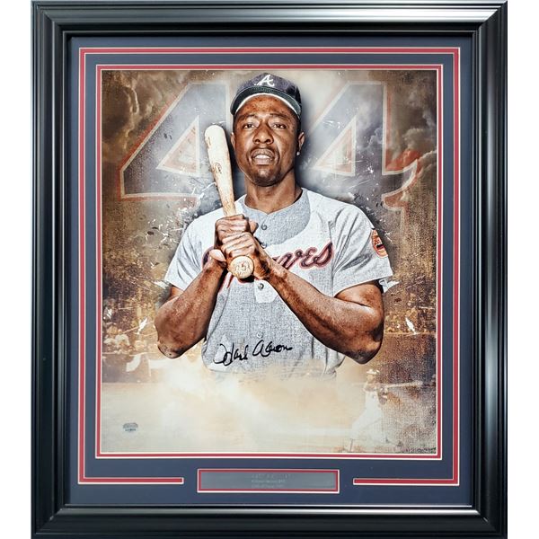 HANK AARON SIGNED AND CUSTOM FRAMED 16 X 20 (MOUNTED MEMORIES)