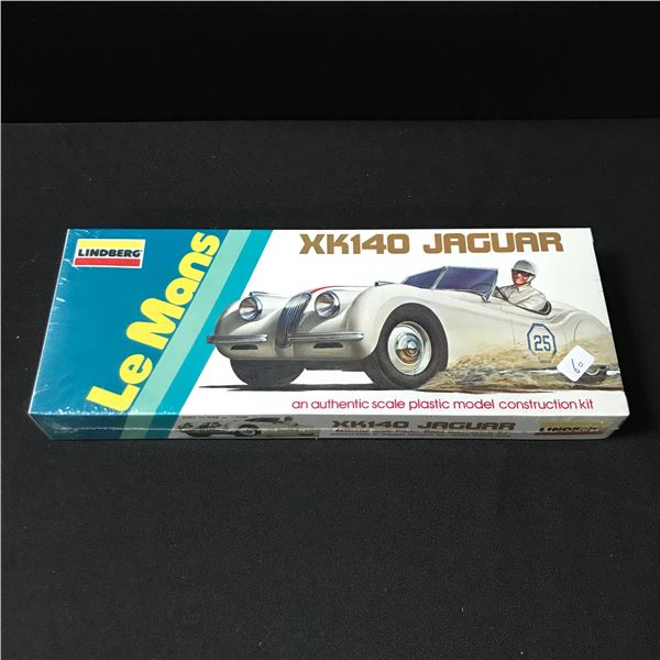 UNBUILT  LINDBERG LE MANS XK140 JAGUAR MODEL KIT IN ORIGINAL PACKAGING