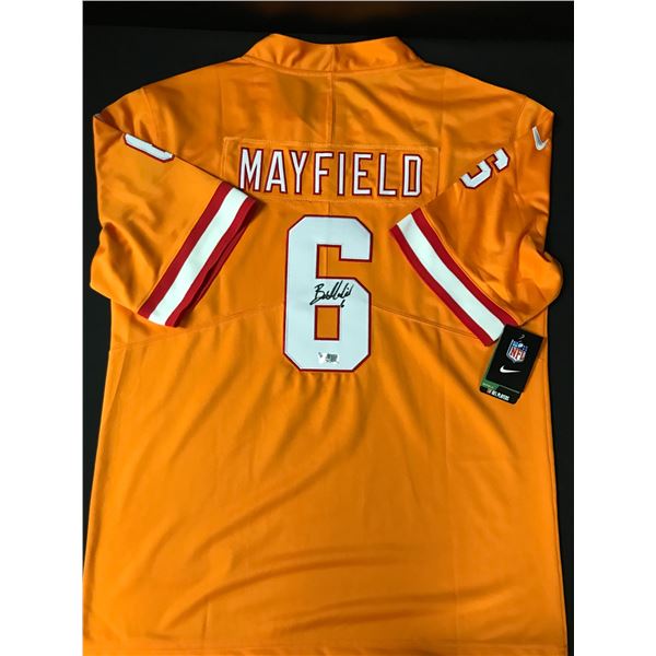 BAKER MAYFIELD SIGNED CUSTOM FOOTBALL JERSEY - ACE COA