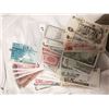 Image 1 : Large lot of foreign bank notes