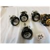 Image 3 : Vintage Black Knobs