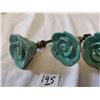 Image 2 : (4) Very Old Flower Shape Knobs