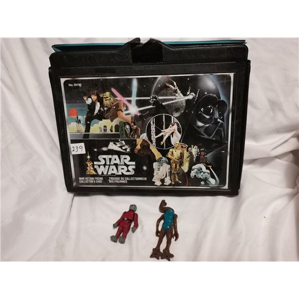 1977 Star Wars Box Holder & (2) Original Figurines