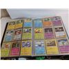 Image 5 : (180) Pokemon Trading Cards