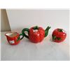 Image 1 : Tomato Teapot, Cream & Sugar Bowl Set