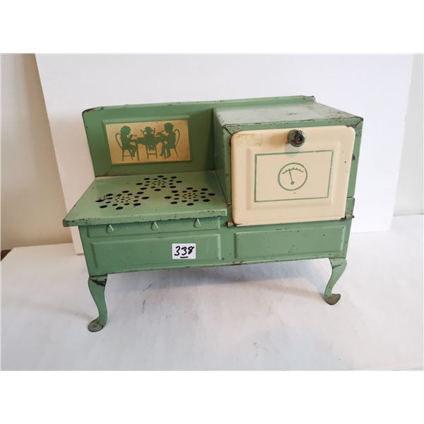 Vintage Child’s Play Oven, 9” Tall