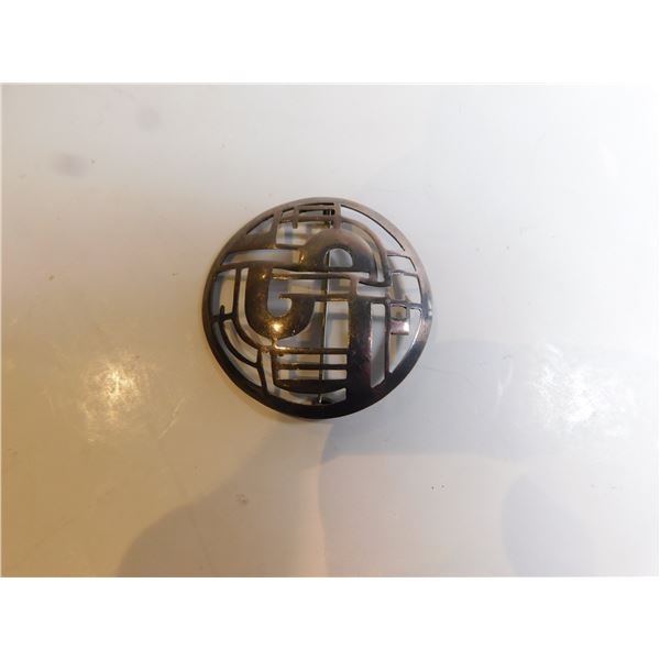 STERLING BROACH ASSAY MARKS 935 6.8g