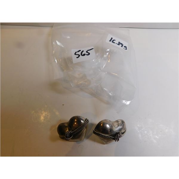 STERLING HEART PIERCED EARING 16.89g