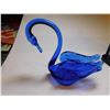 Image 1 : COBALT BLUE ART GLASS SWAN