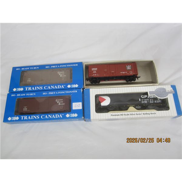 Lot of 4 New Old Stock HO Train Cars Accurail, Bachman, Trans Canada