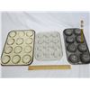 Image 5 : 3 Antique Muffin Trays