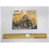 Image 1 : Caterpillar 950 Loader in Original Package