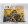 Image 2 : Caterpillar 950 Loader in Original Package