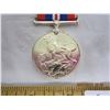 Image 2 : WW2 Canadian War Medal .800 Sterling Silver 36.4 Grams