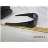 Image 5 : Oakley Gas Can Designer Sun Glasses with Case