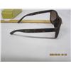 Image 7 : IZOD Designer Sun Glasses with Case