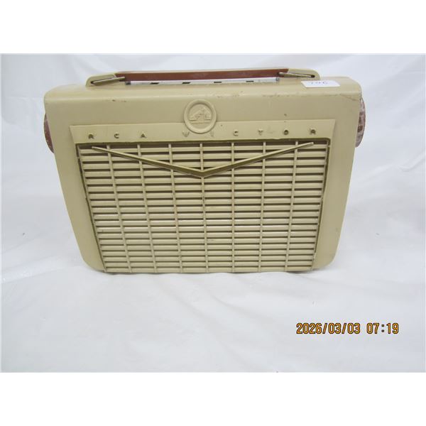 Vintage RCA Victor Radio