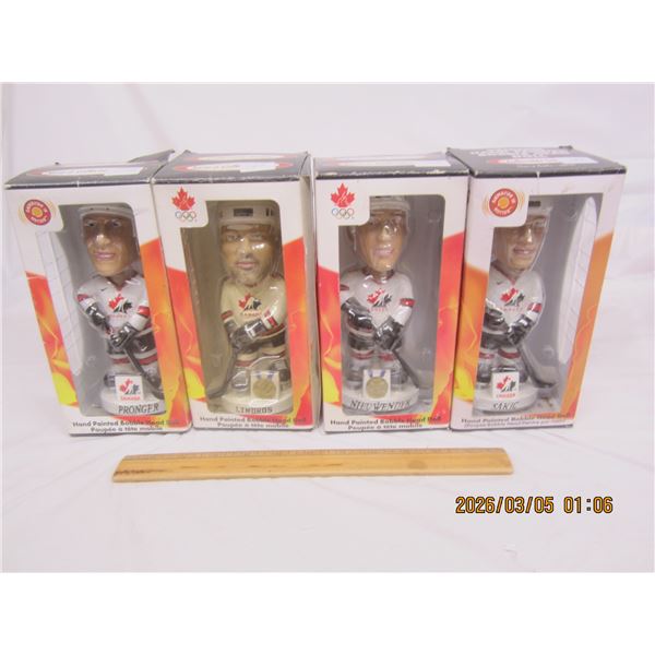 Lot of  4 Vintage Team Canada Hockey Bobble Heads in Box Pronger , Lindros,  Nieuwendyk and Sakic