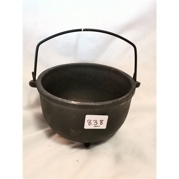 Made in Canada Cast Iron Pot