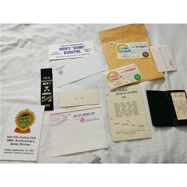 Lot of Assorted Vintage Curling Papers