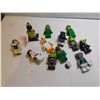 Image 2 : MIXED LOT OF LEGO FIGURES