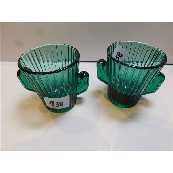2-VINTAGE LIBBY GREEN CACTUS SHOT GLASSES/ TOOTHPICK HOLDER